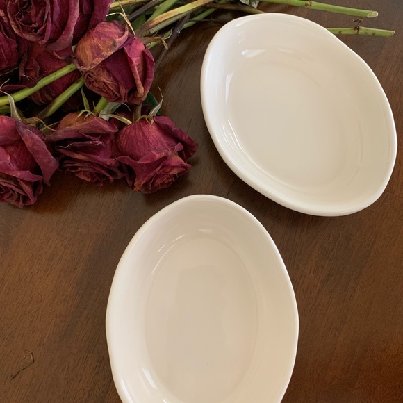 LAST CHANCE Rae Dunn Pet Dish - Picture 2 of 3